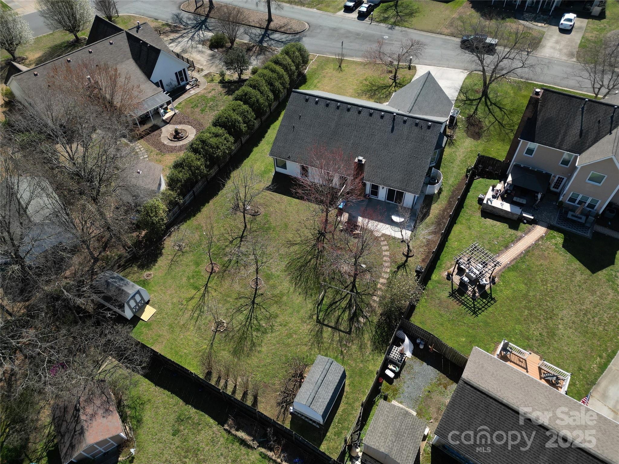 12012 Stainsby Lane