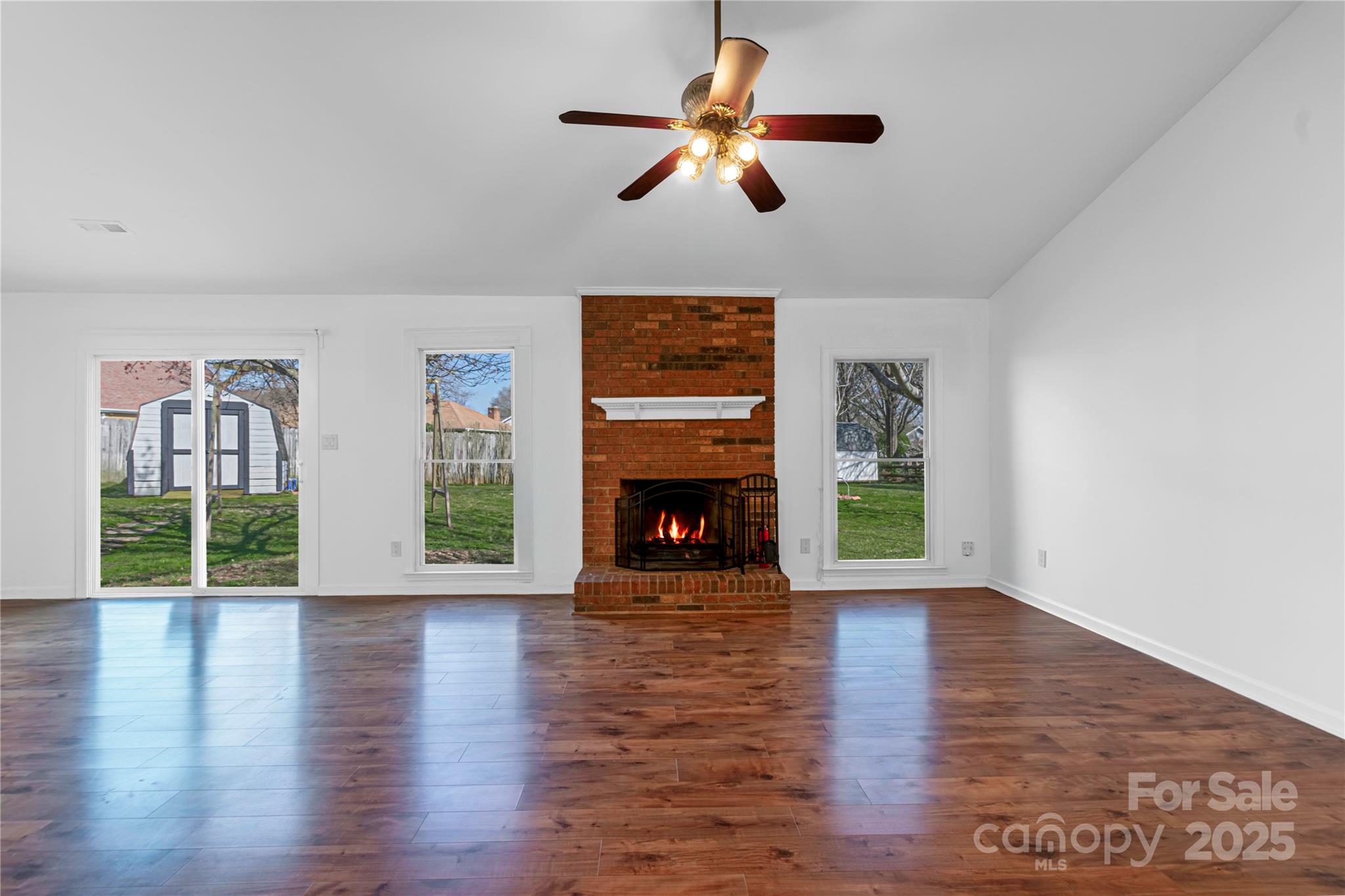 12012 Stainsby Lane
