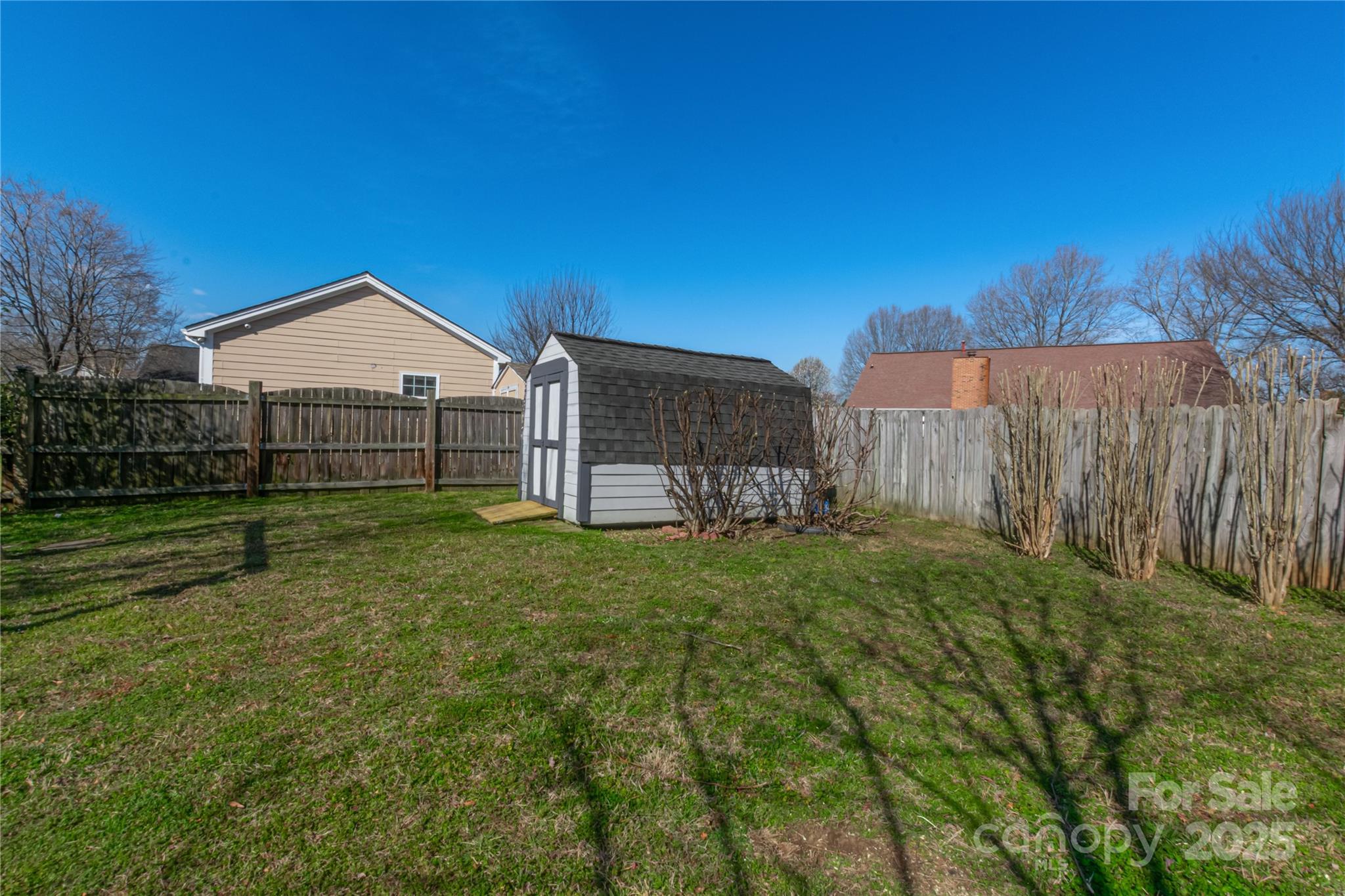 12012 Stainsby Lane