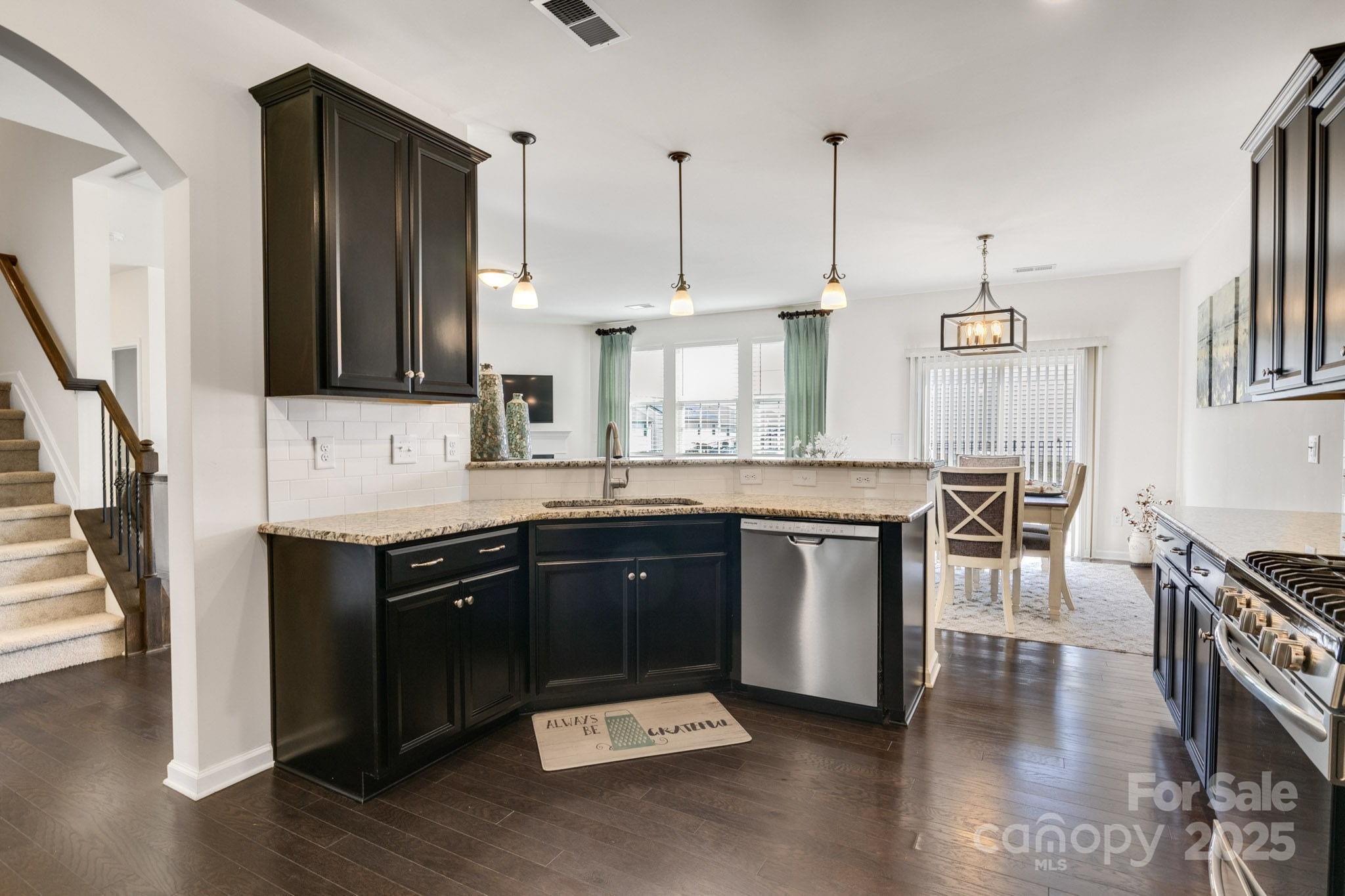 14815 Superior Street