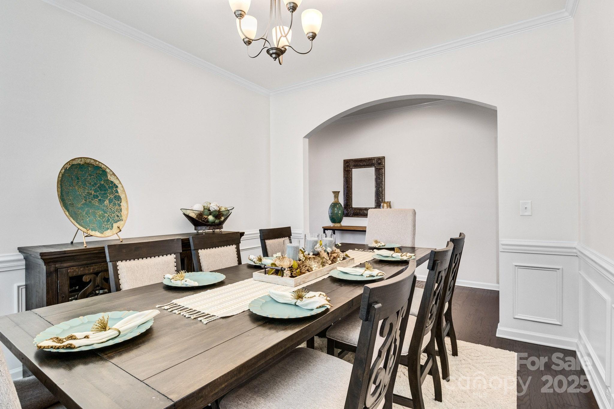 14815 Superior Street