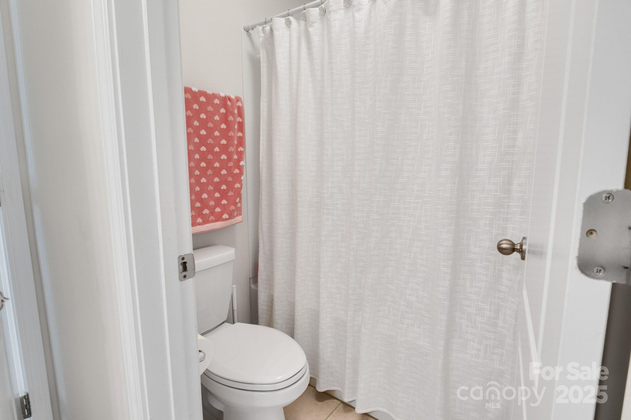 14815 Superior Street