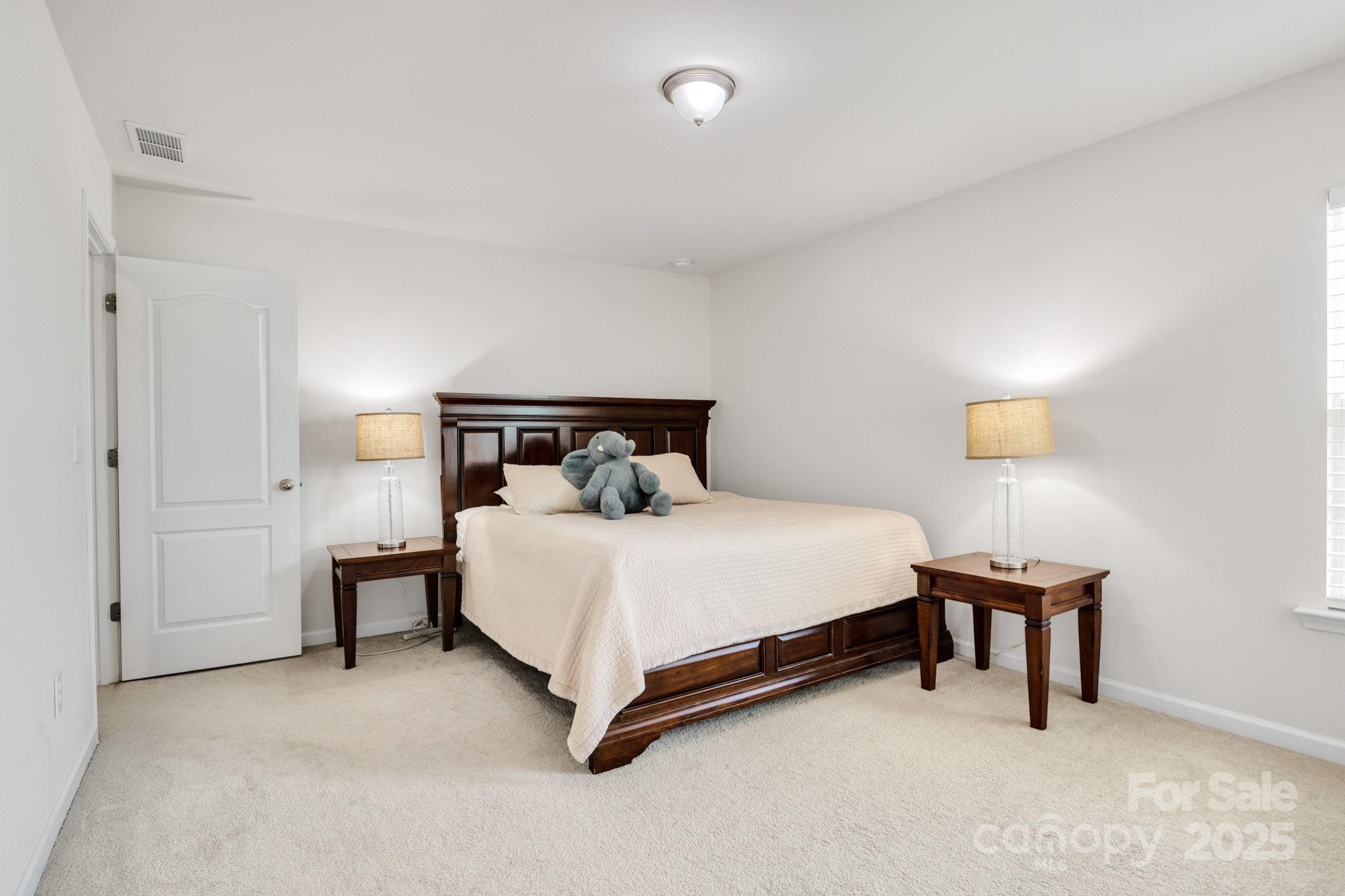 14815 Superior Street