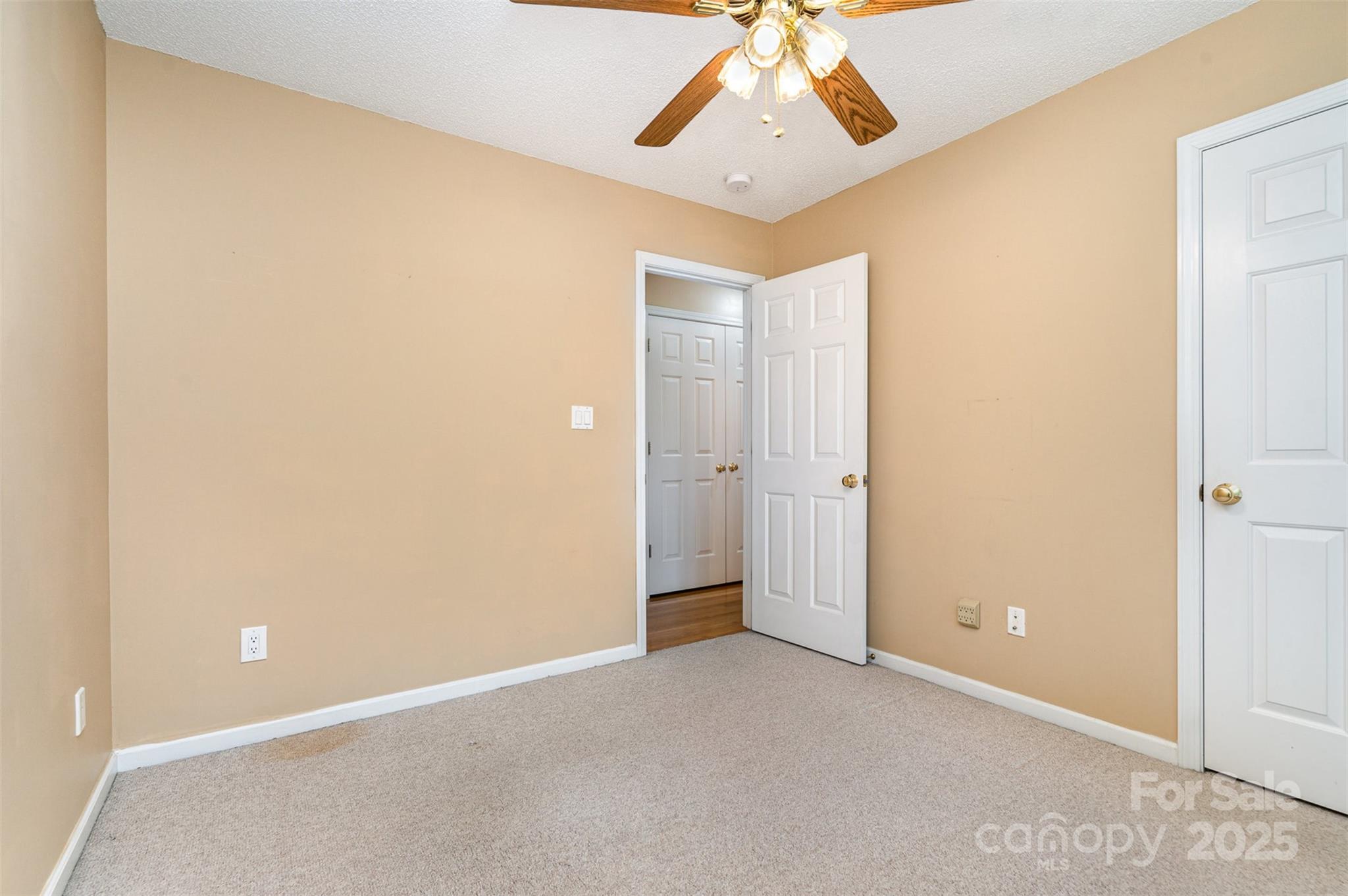 1318 Candlewood Drive