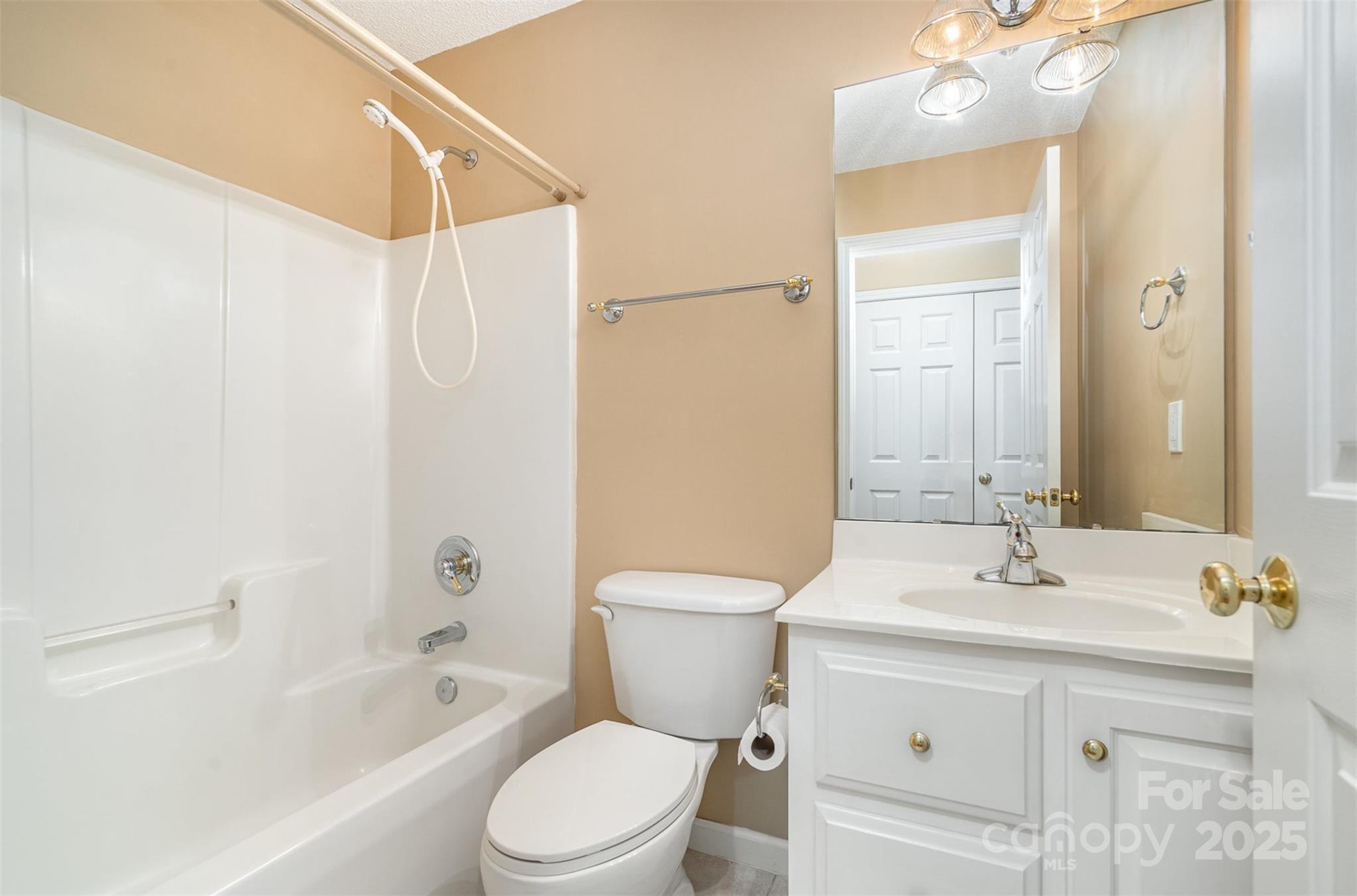 1318 Candlewood Drive