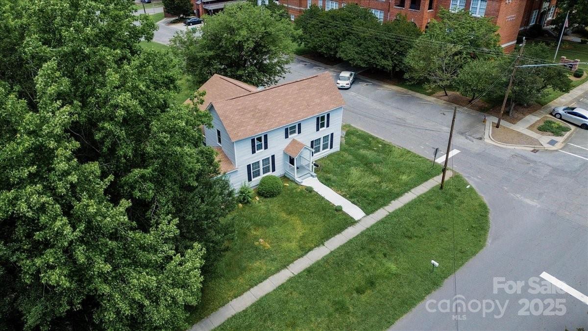 315 E Washington Avenue