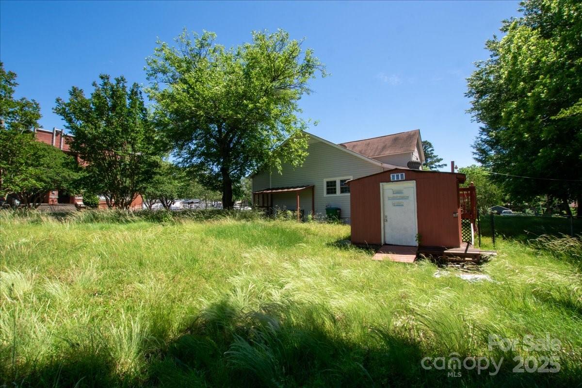 315 E Washington Avenue