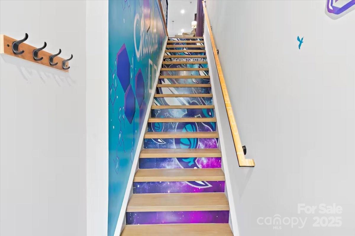 1113 Greenleaf Avenue Unit: B