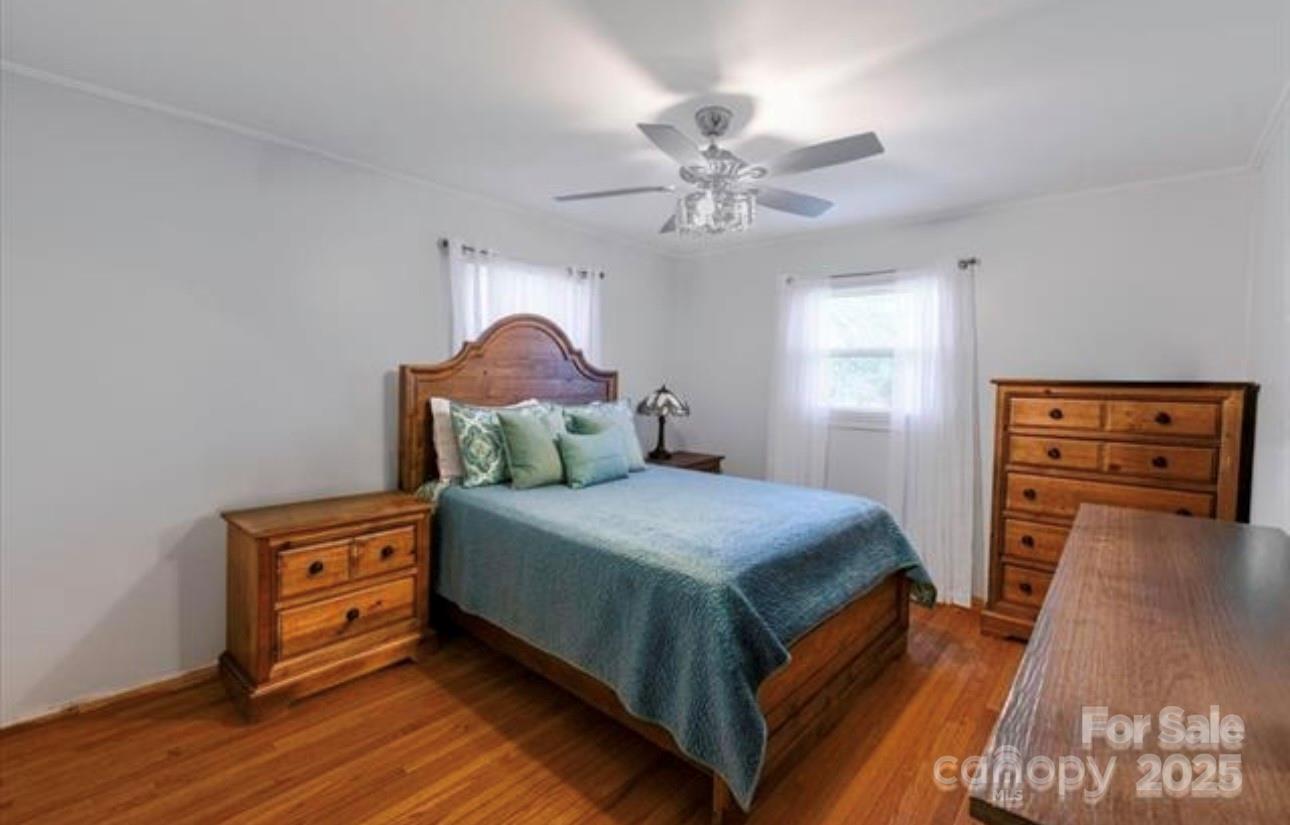 8 Northbrook Drive