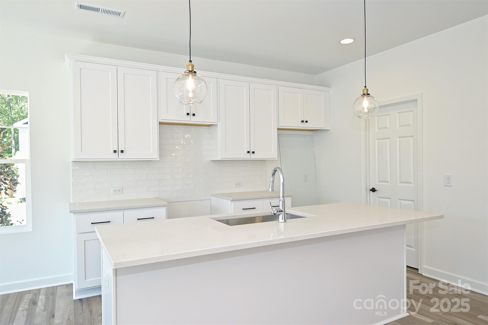 2735 and 2739 Primrose Avenue