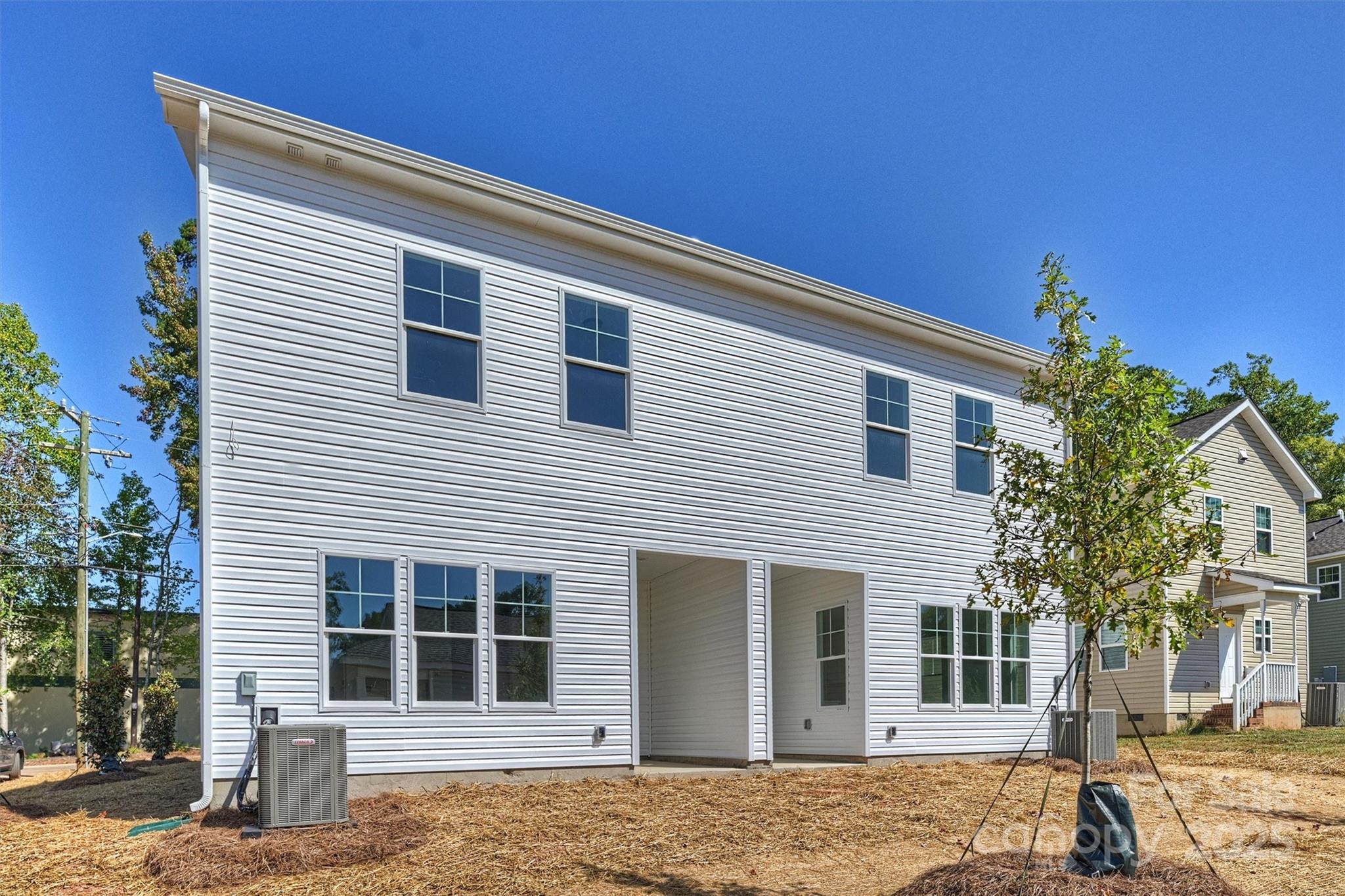 2735 and 2739 Primrose Avenue