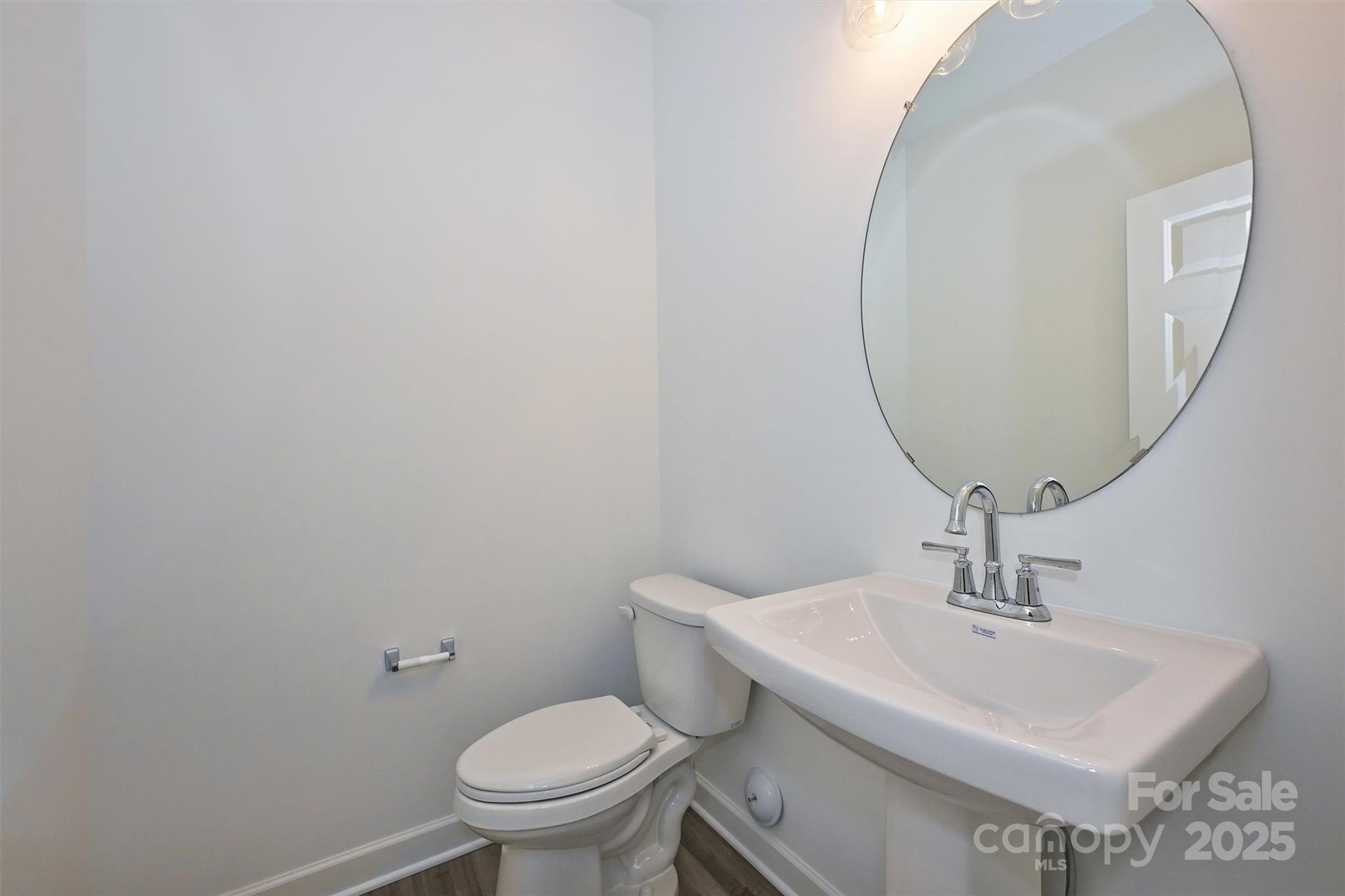 2735 and 2739 Primrose Avenue