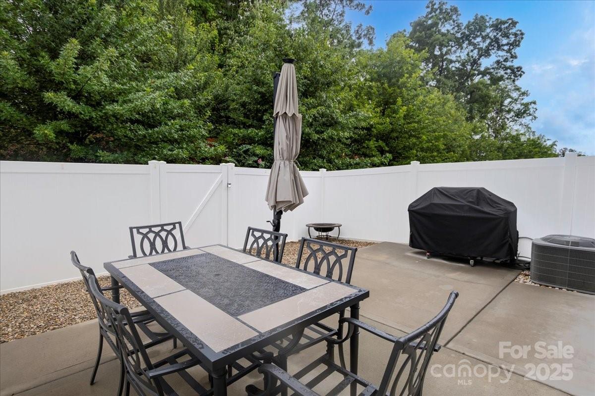 647 Cypress Glen Lane