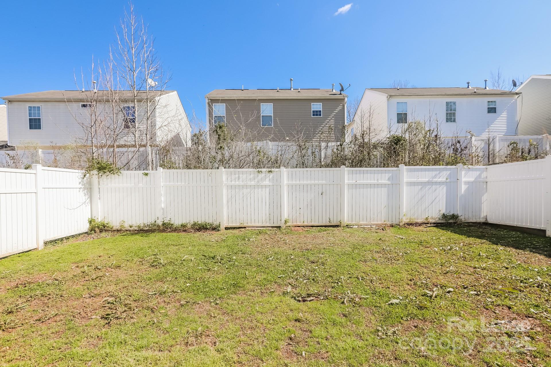 7708 Grapetree Court