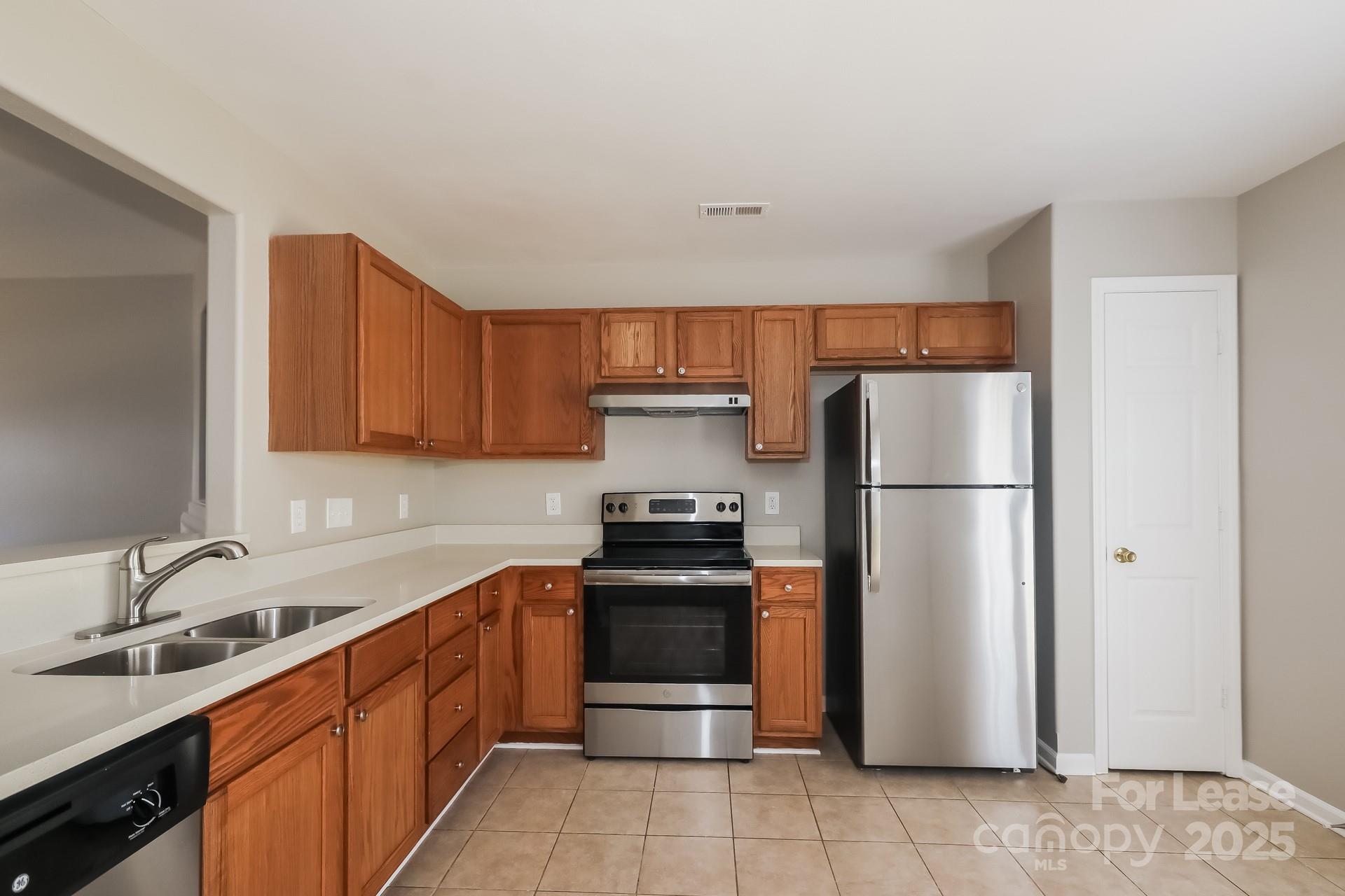 7708 Grapetree Court