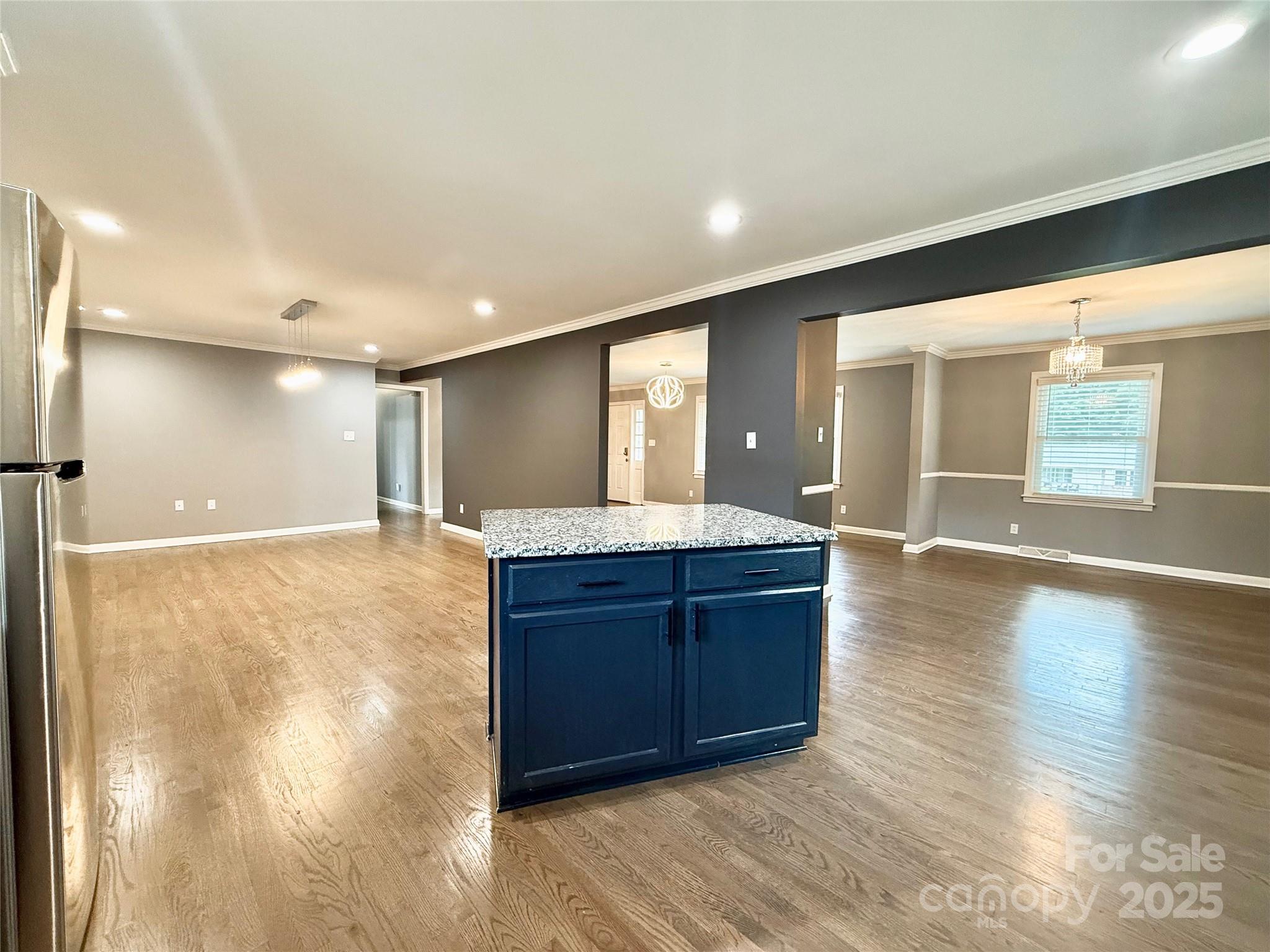 622 University Drive