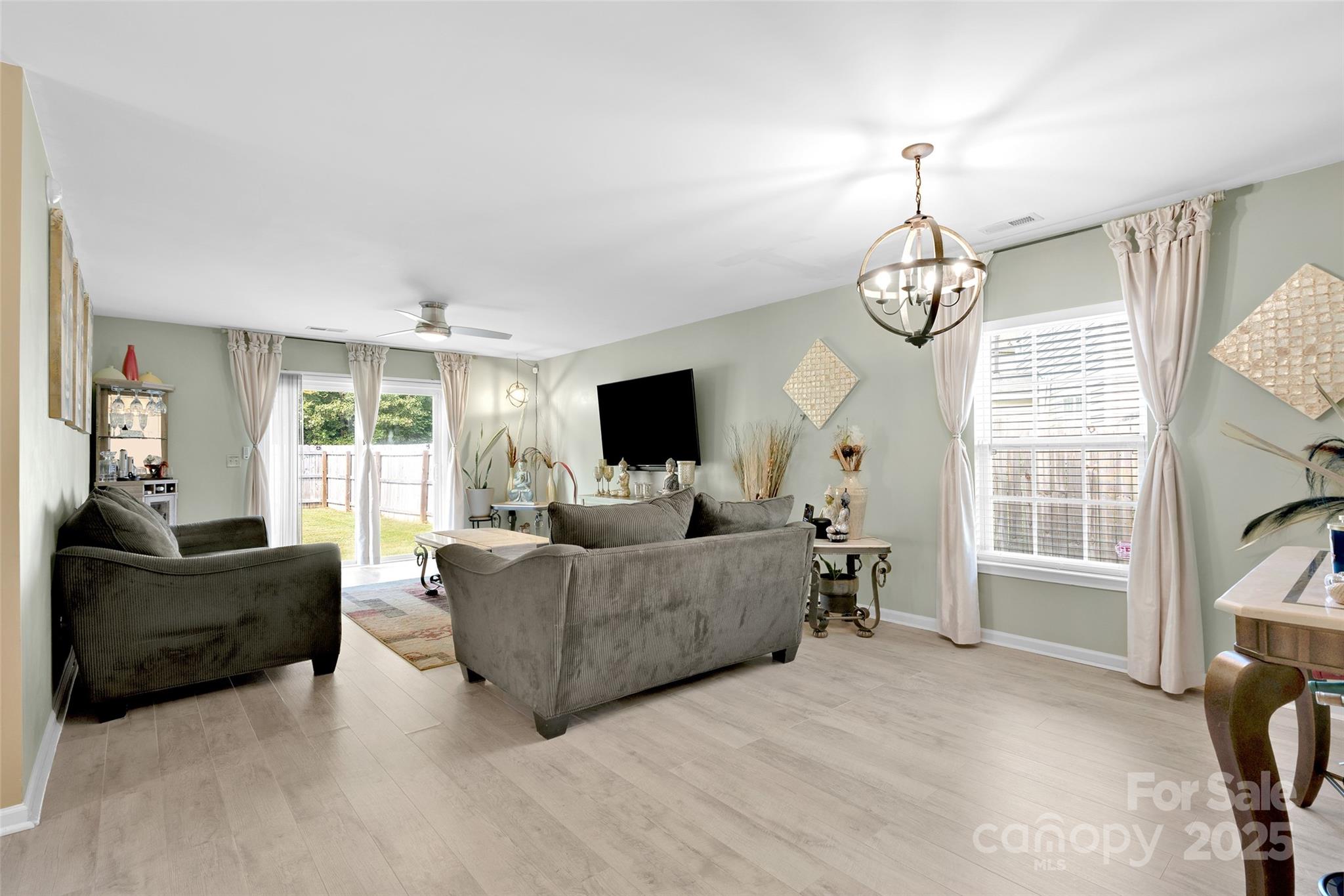 1209 Shenandoah Circle