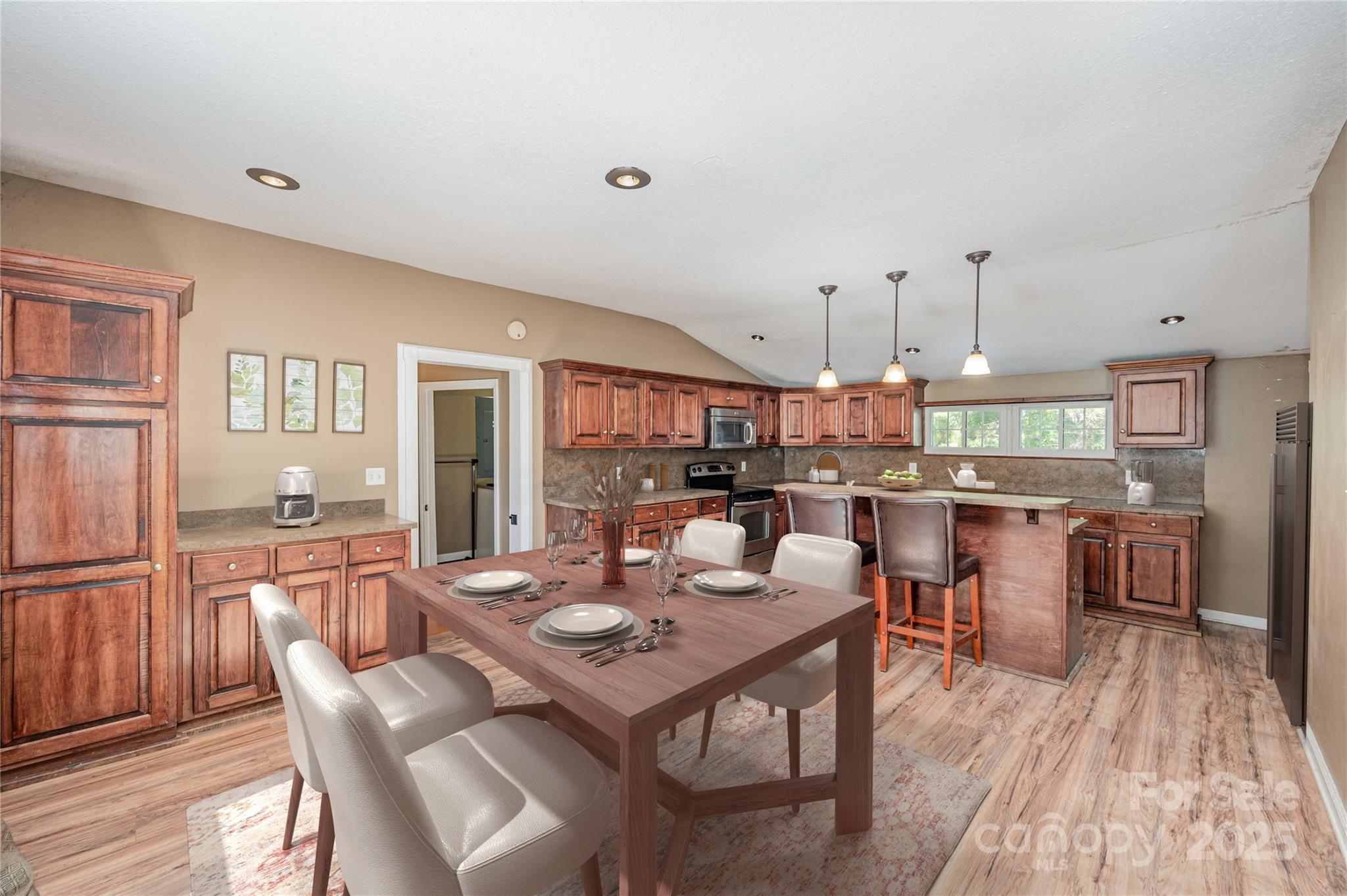 4562 Foster Blackmon Drive