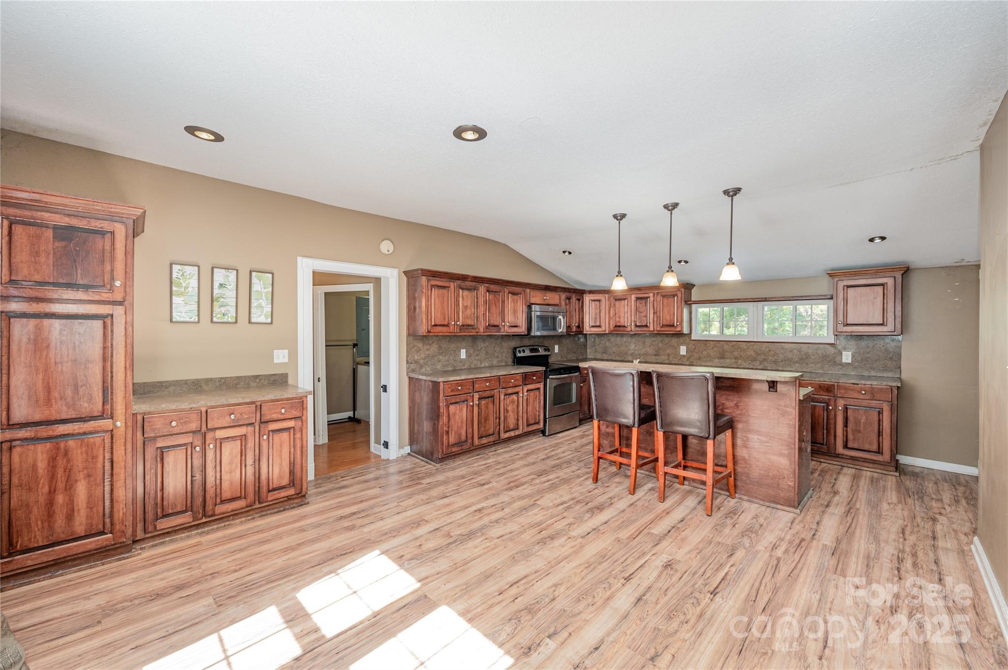 4562 Foster Blackmon Drive
