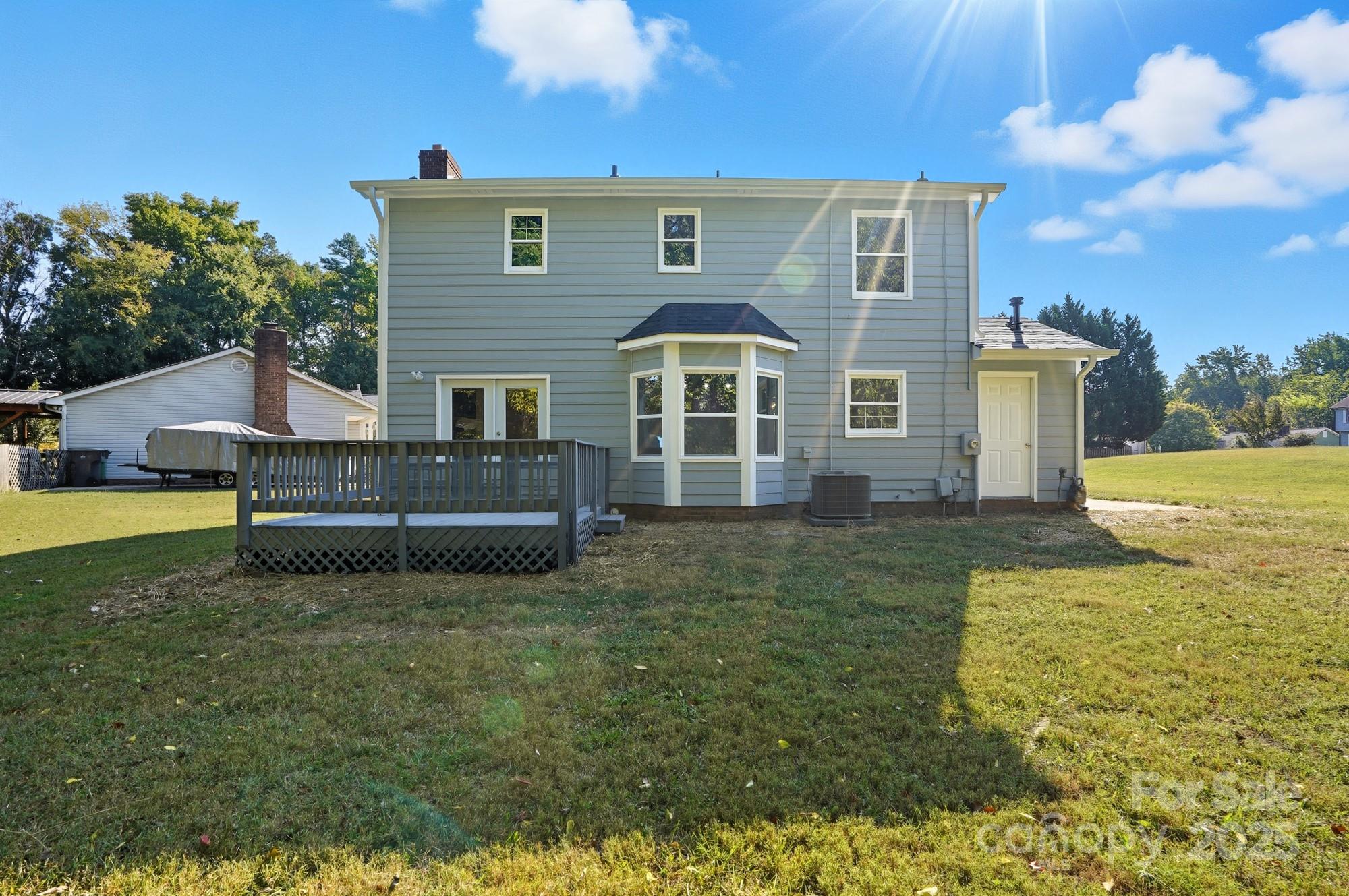11006 Meadow Bank Lane