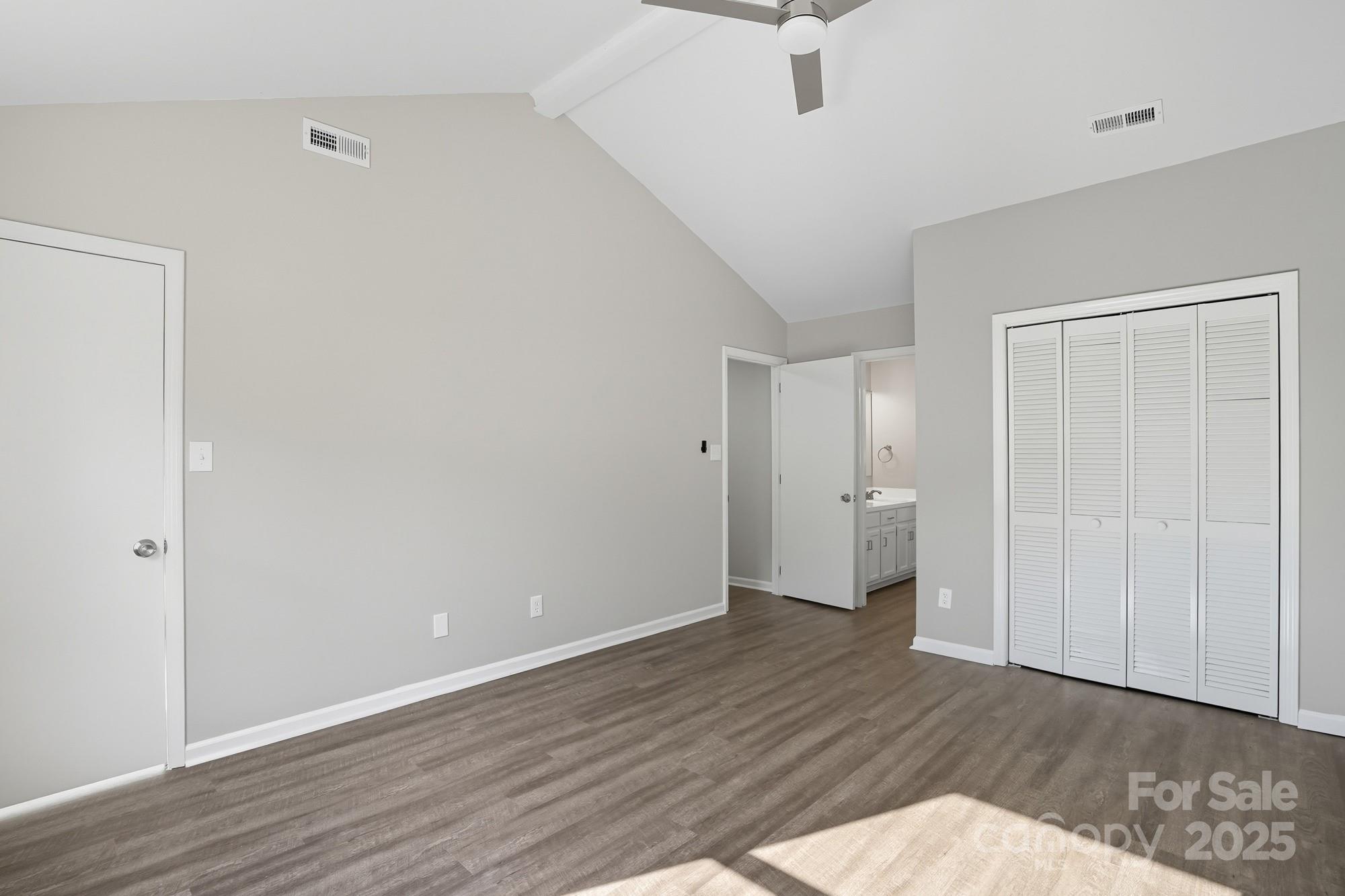 11006 Meadow Bank Lane