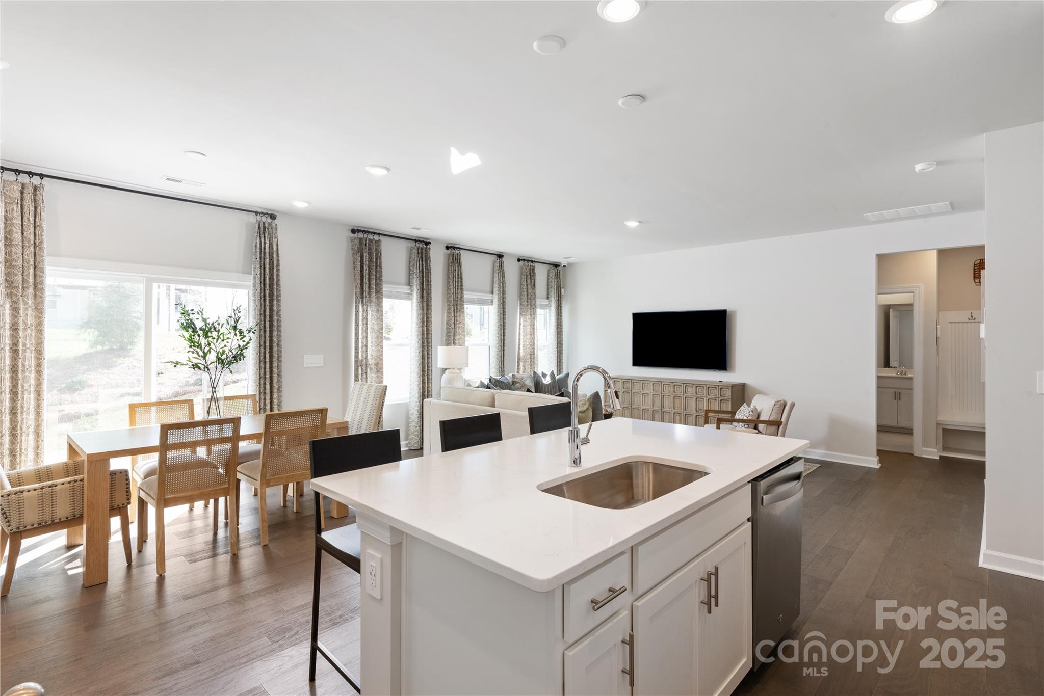 116 Satchel Court