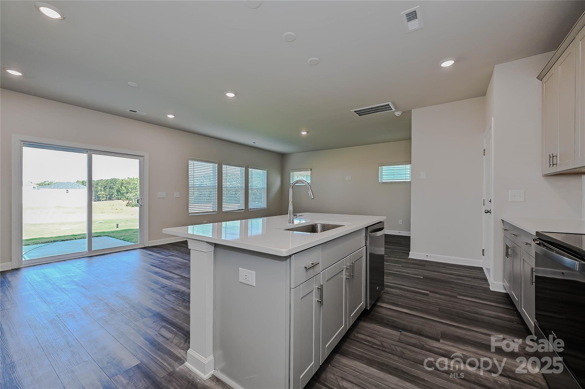 5031 Poplin Valley