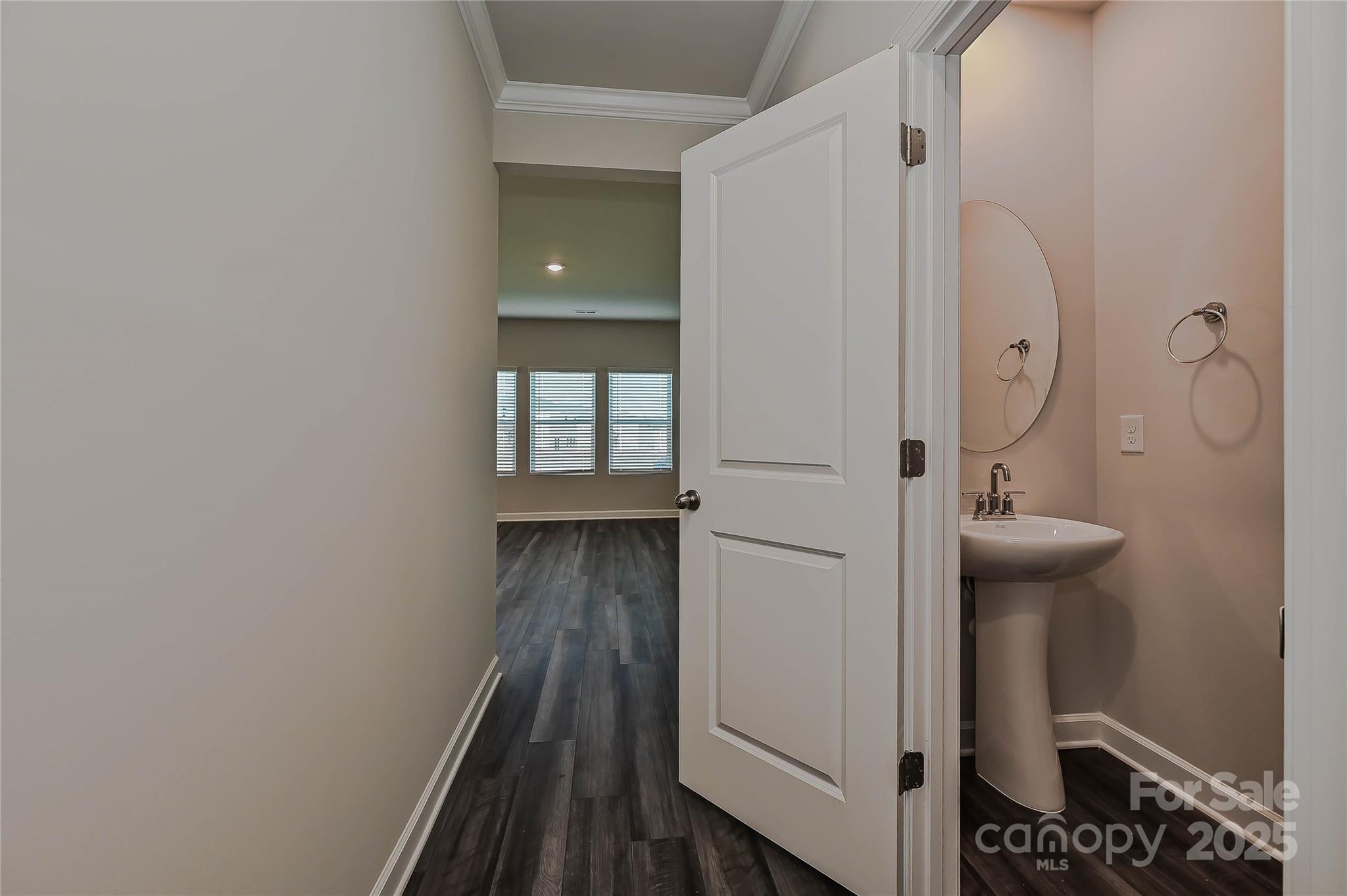 5031 Poplin Valley