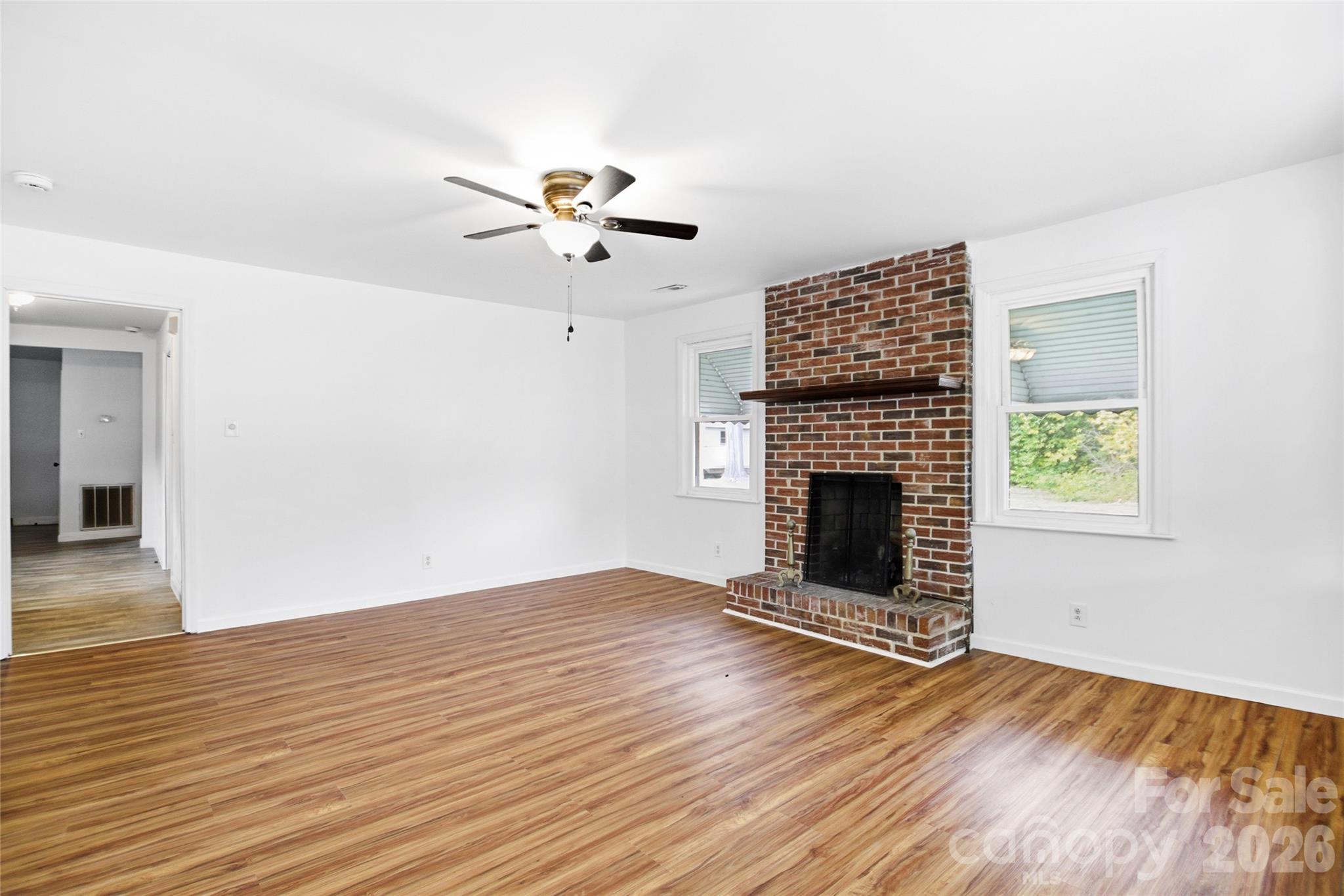 213 Jewel Street