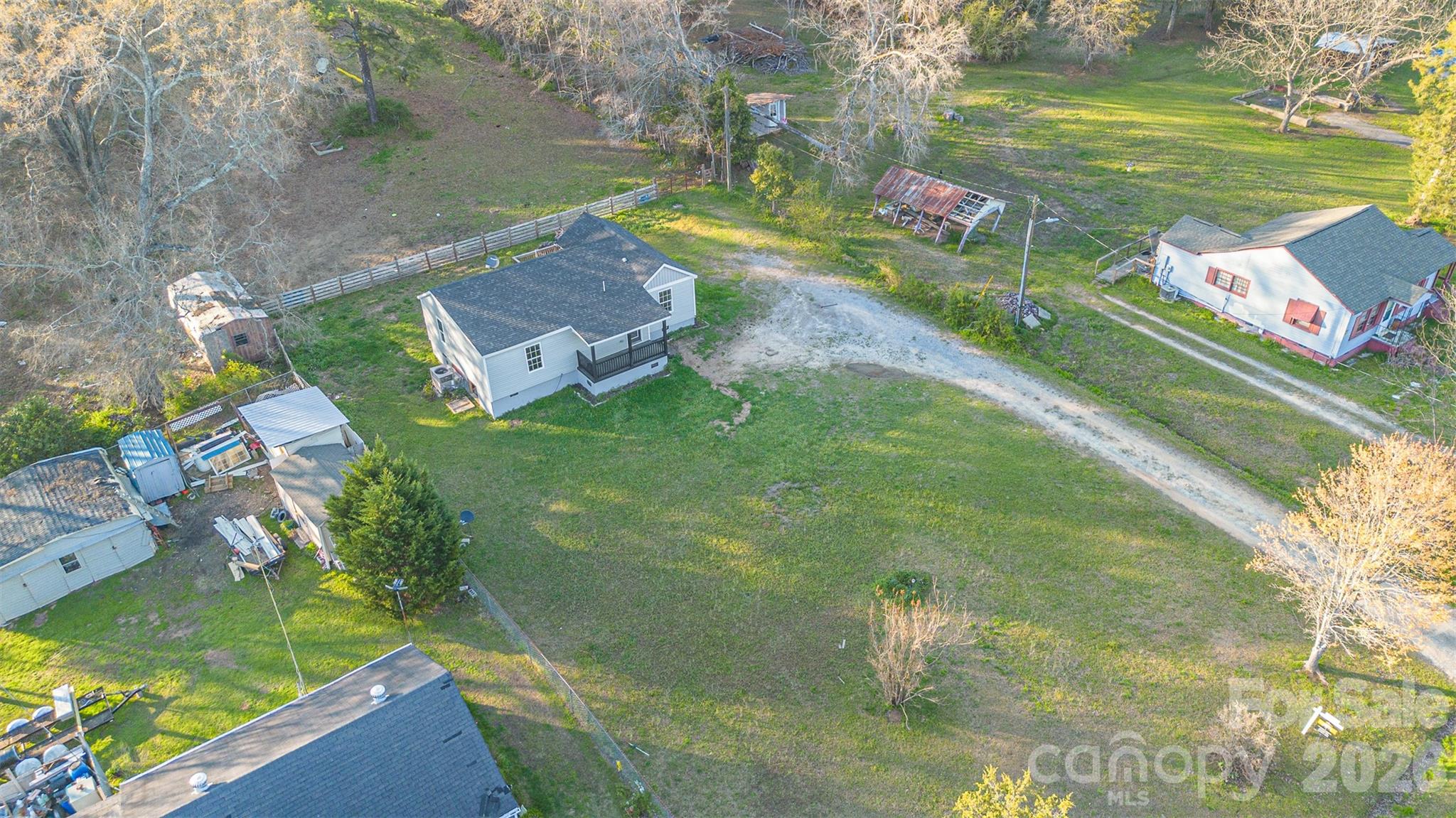 1022 Pine Ridge Road