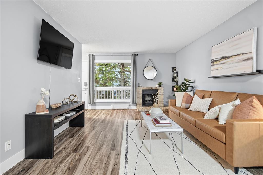 16 330 Carriage Road