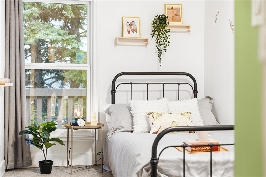 16 330 Carriage Road