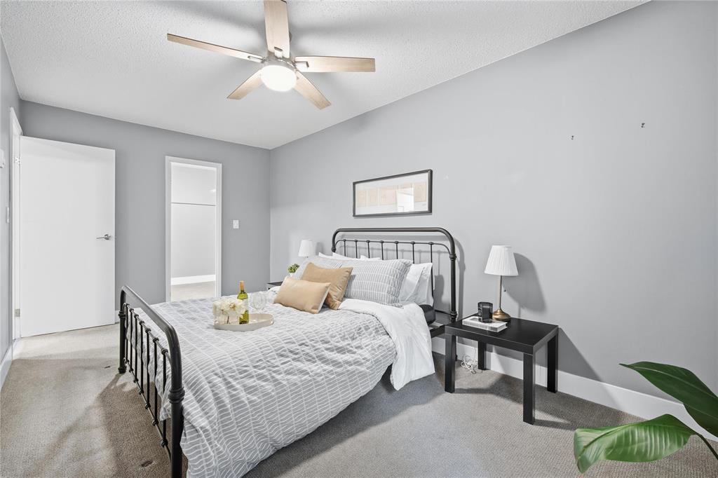 16 330 Carriage Road