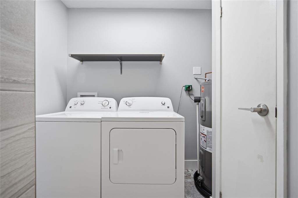 16 330 Carriage Road