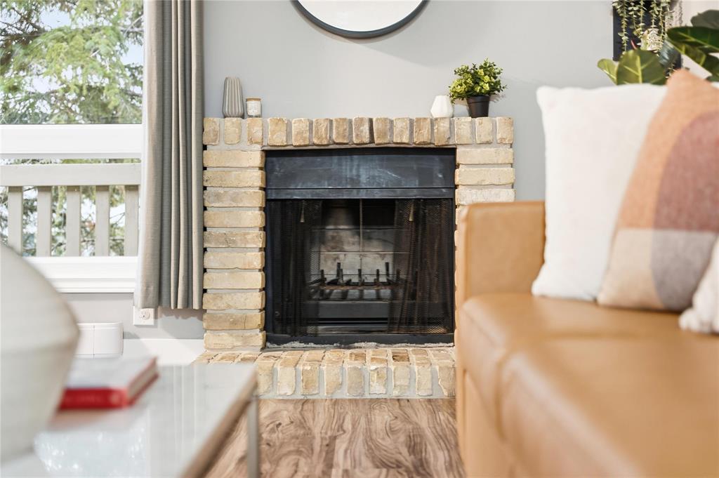 16 330 Carriage Road