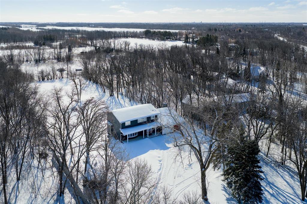 3501 Henderson Highway