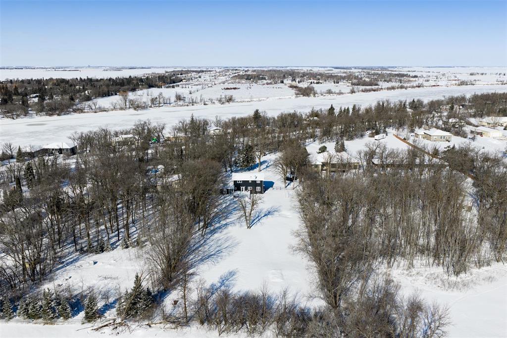 3501 Henderson Highway