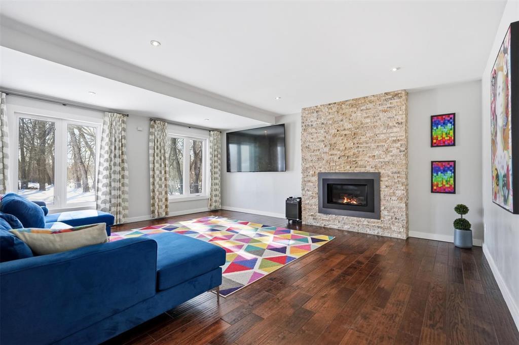 3501 Henderson Highway