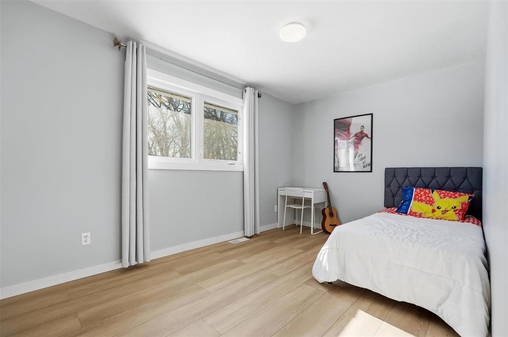 3501 Henderson Highway