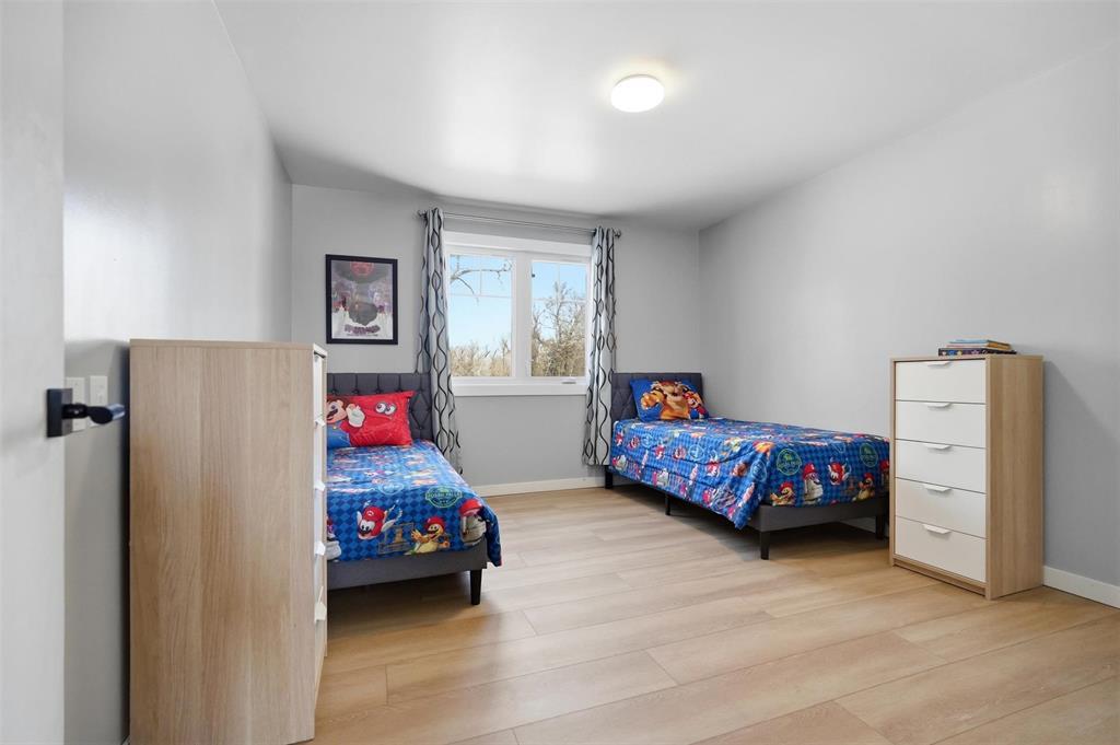 3501 Henderson Highway