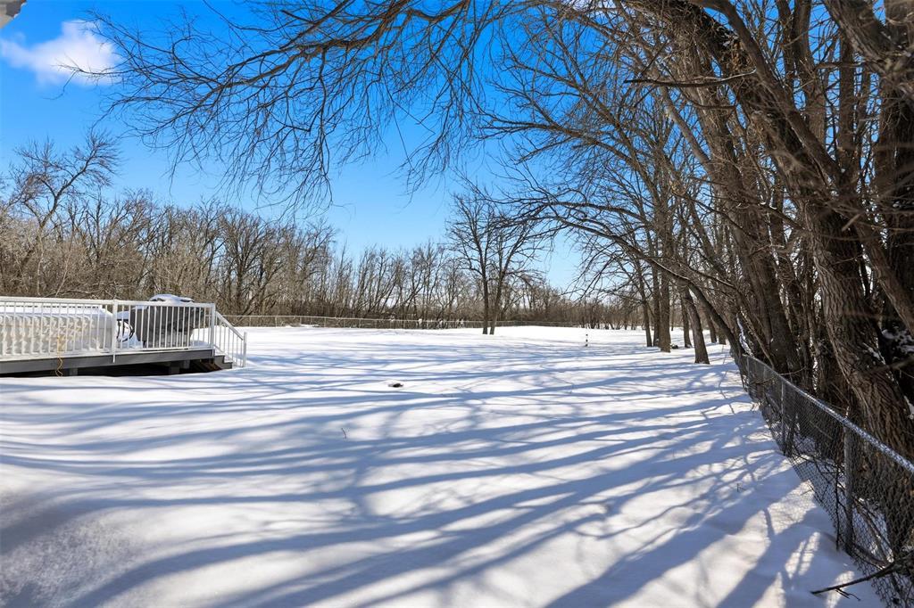 3501 Henderson Highway