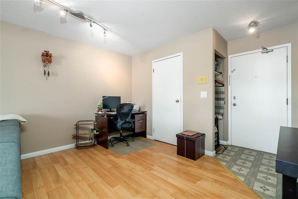 202 197 Watson Street