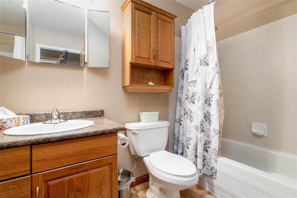 306 173 Watson Street