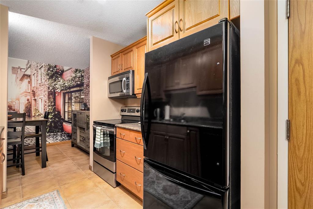 306 173 Watson Street