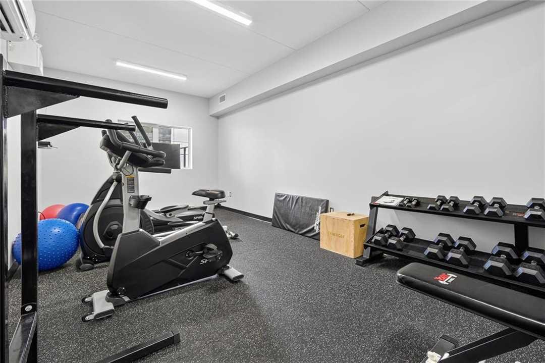 207 105 South Town Road