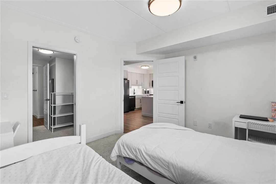 207 105 South Town Road