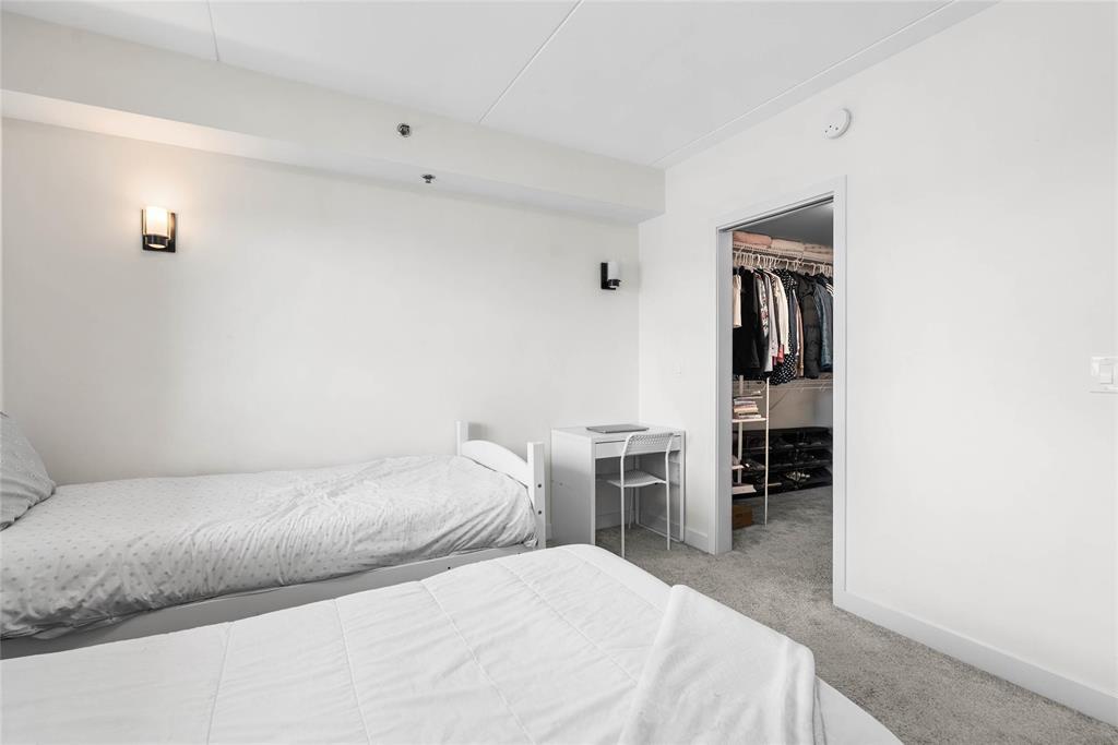 207 105 South Town Road