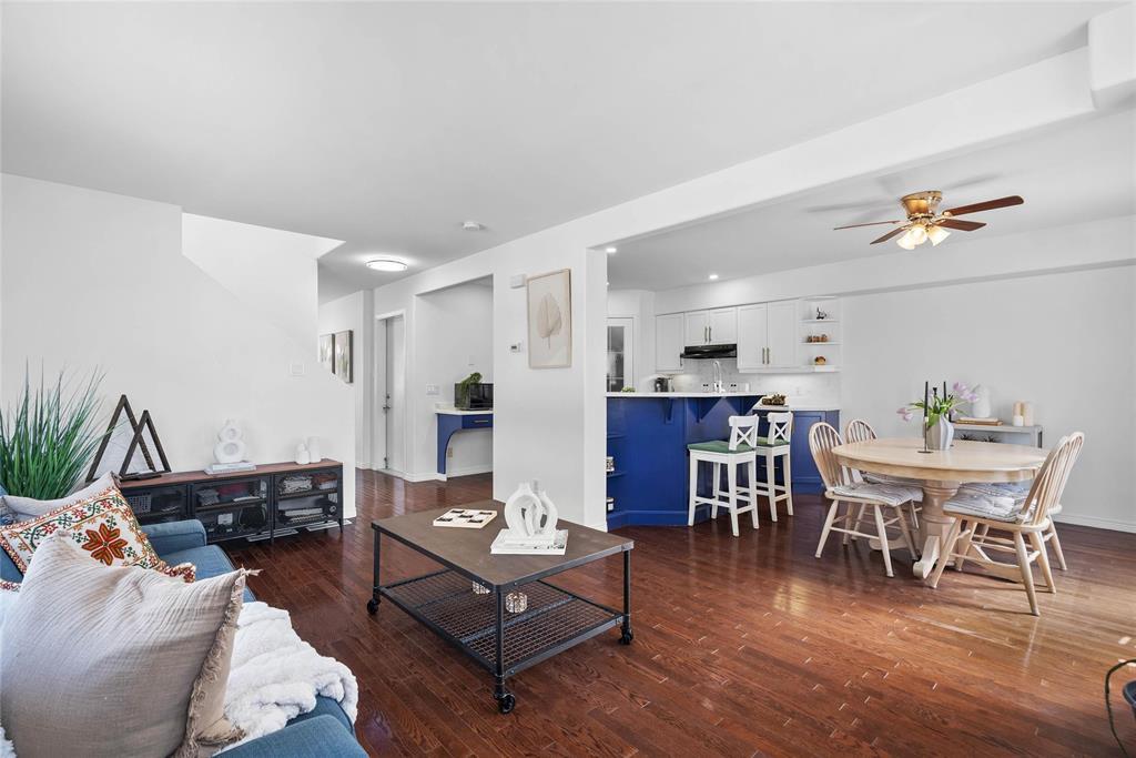 16 45 Grandmont Boulevard