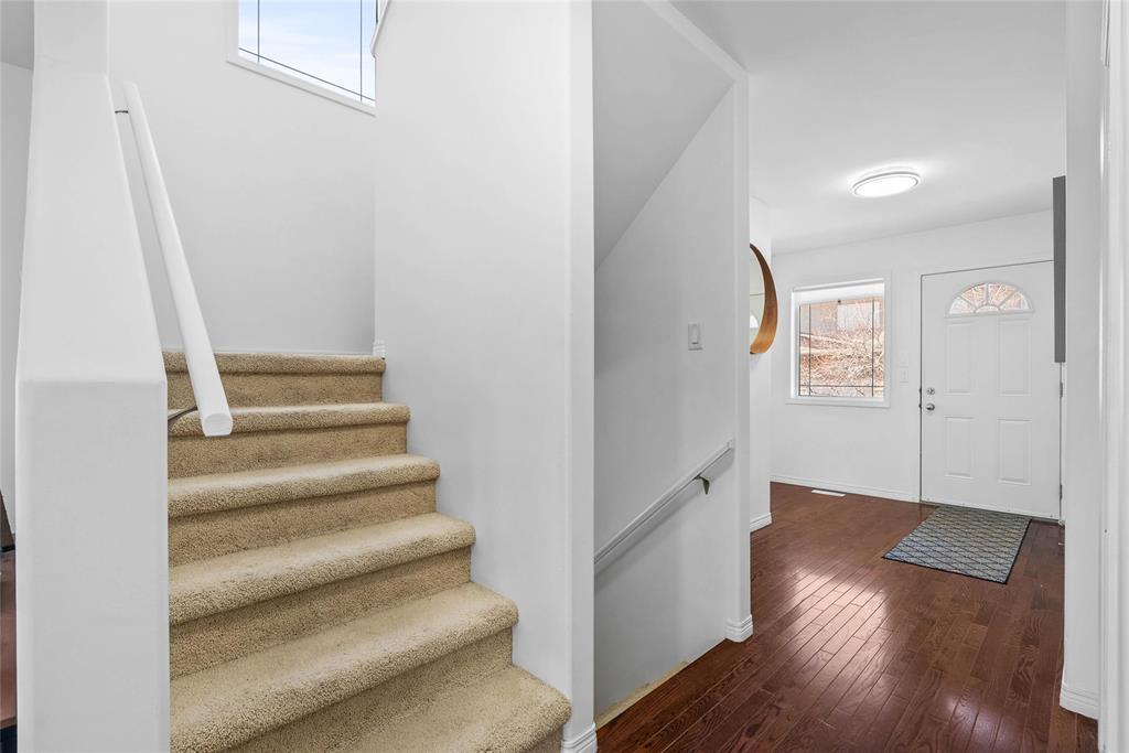 16 45 Grandmont Boulevard