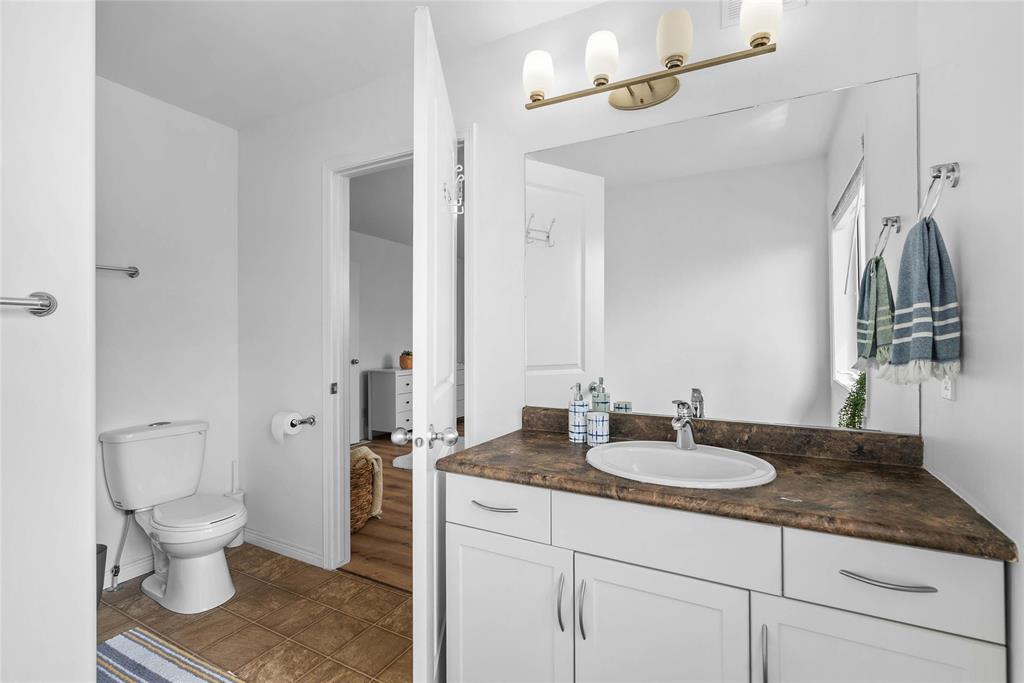 16 45 Grandmont Boulevard